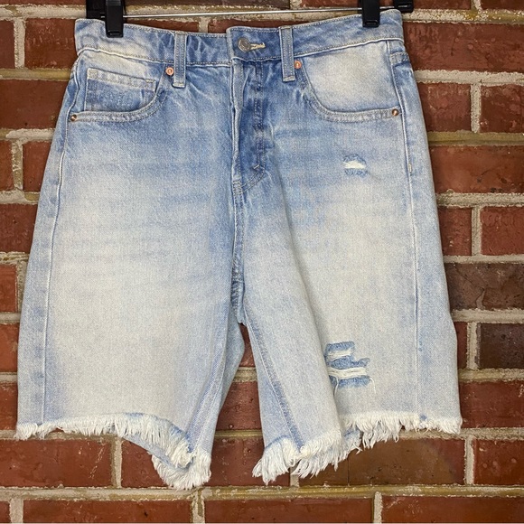 Wild Fable, Button Fly High Rise Bermuda Short - Size 0 - Picture 1 of 10